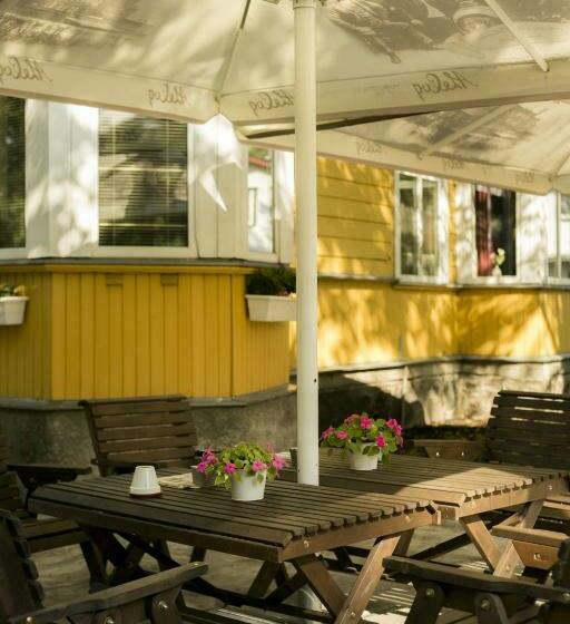 هتل Villa Katariina