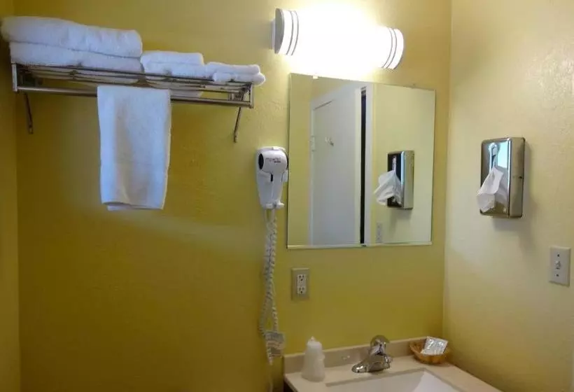 Motelli Alpine Lodge