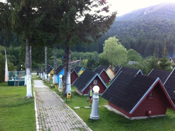 渡假胜地  Vila Bratocea