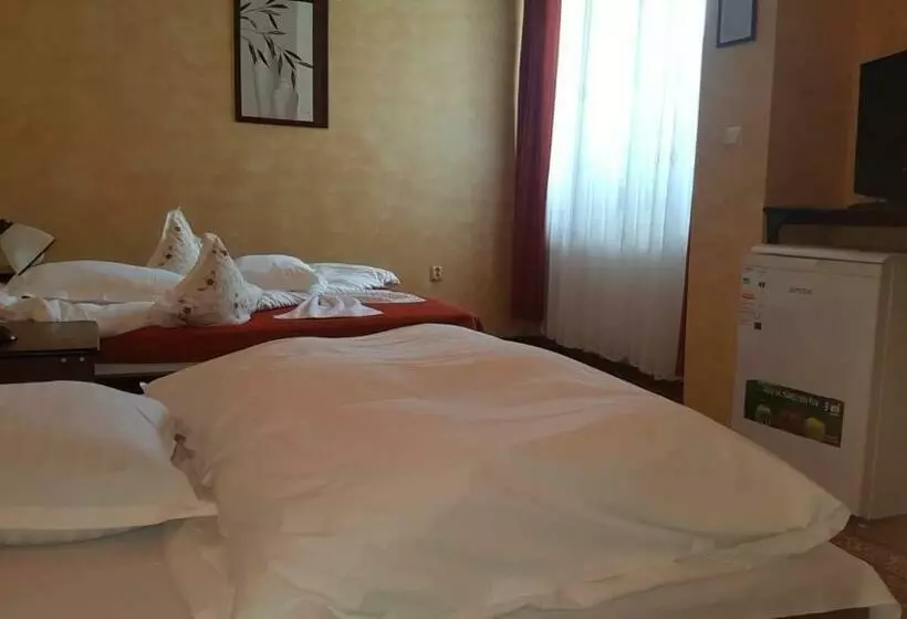 Lomakeskus Vila Bratocea