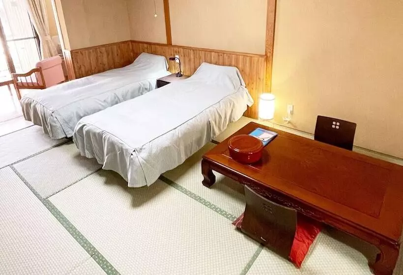 簡易ホテル Shimodasou