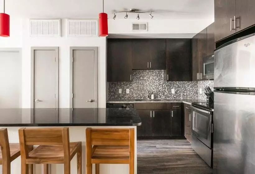 Kasa Love Fieldmedical District Dallas