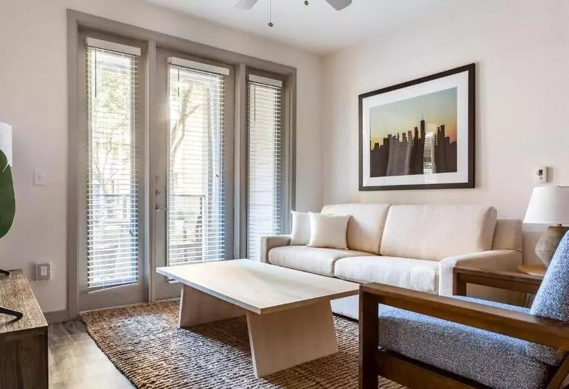 Kasa Love Fieldmedical District Dallas