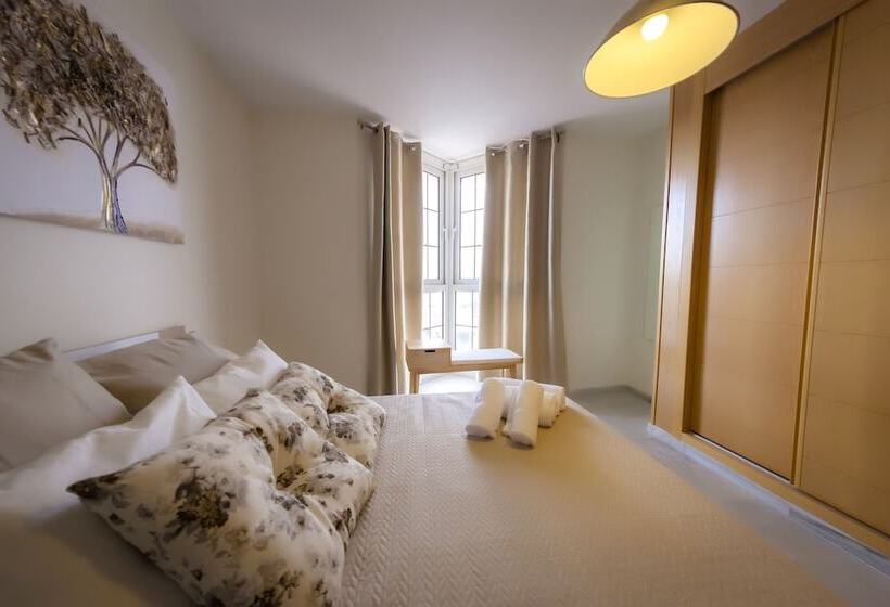 Apartamentos Puerto Almerimar