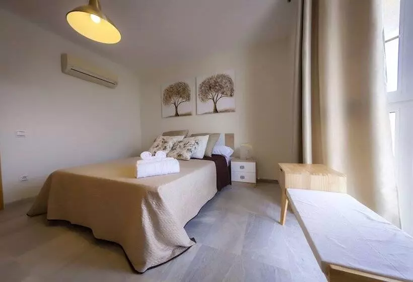 Apartamentos Puerto Almerimar