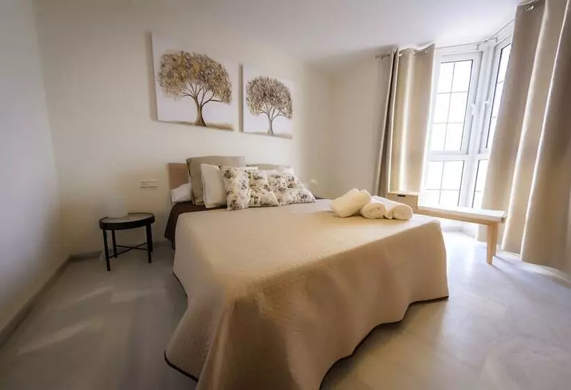 Apartamentos Puerto Almerimar