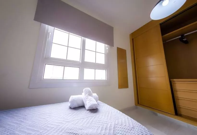 Apartamentos Puerto Almerimar