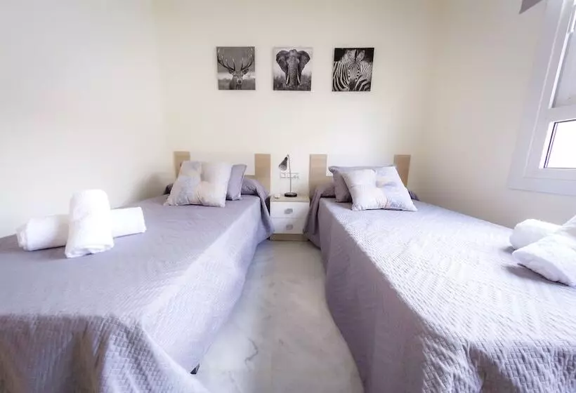 Apartamentos Puerto Almerimar