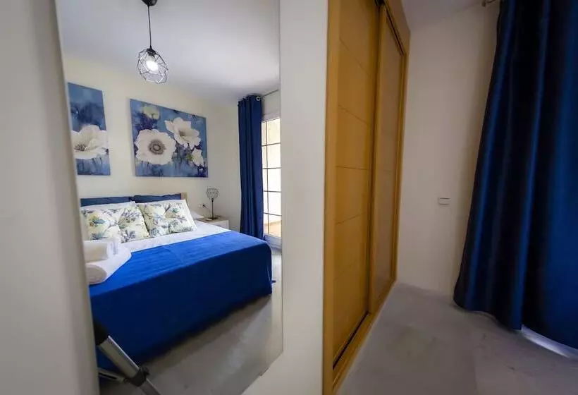 Apartamentos Puerto Almerimar