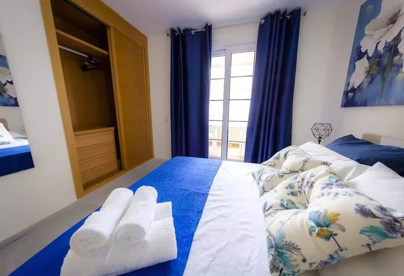 Apartamentos Puerto Almerimar