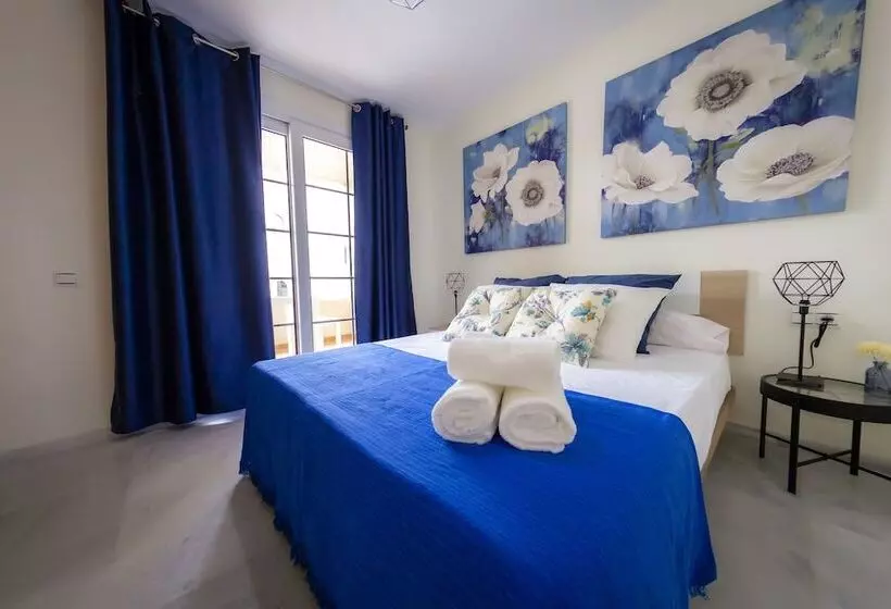 Apartamentos Puerto Almerimar