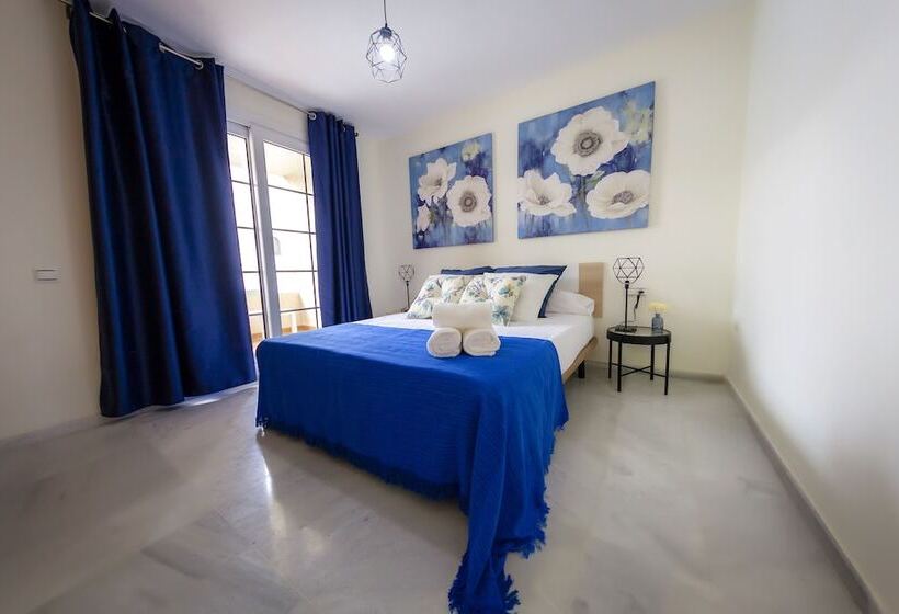 Apartamentos Puerto Almerimar