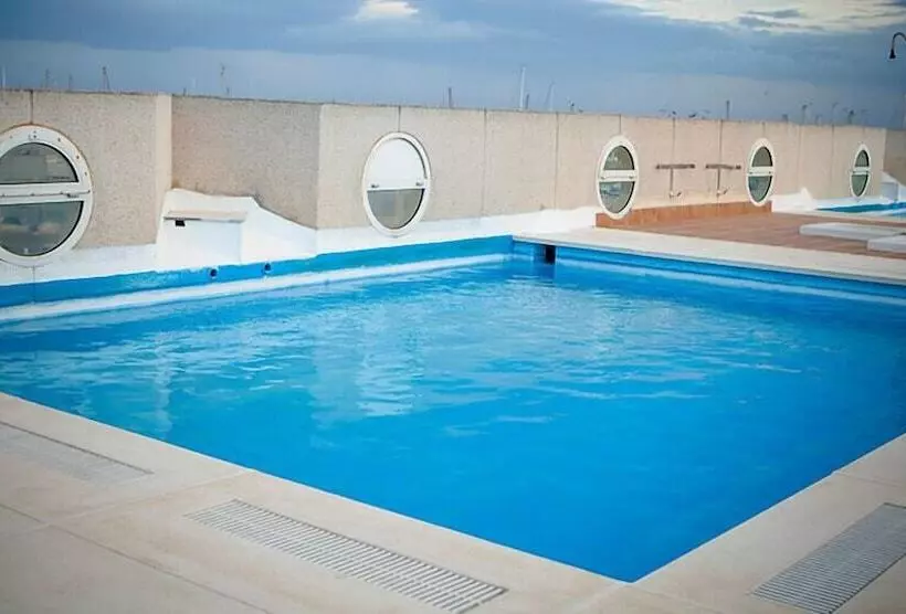Apartamentos Puerto Almerimar