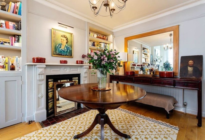 Classic Contemporary