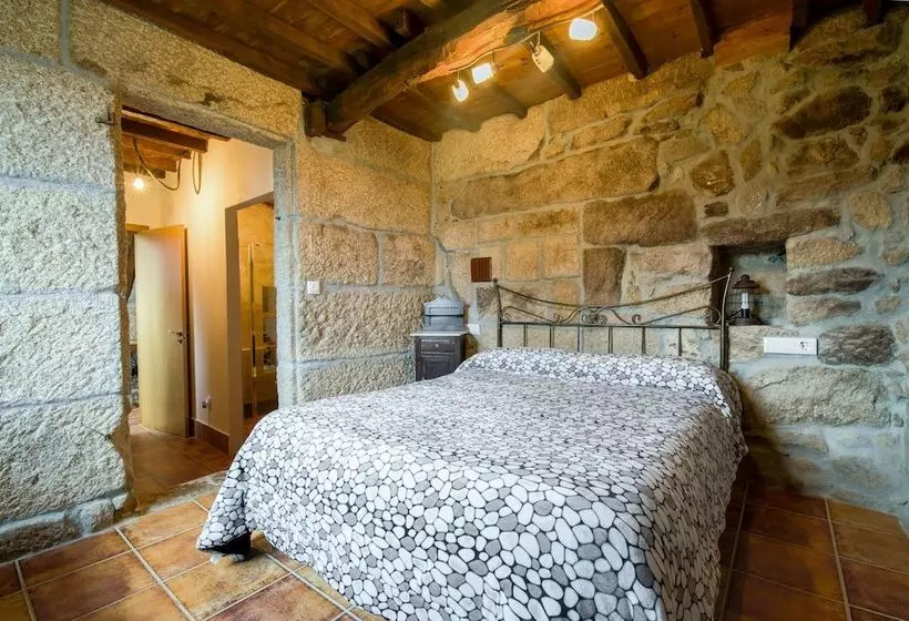 Fidalsa Gran Casiña Rural Queimada