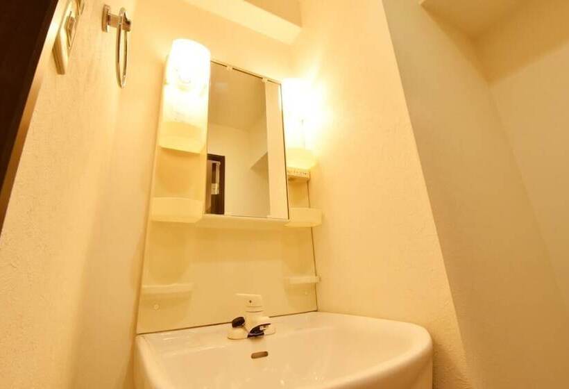 هتل Enzo Shinosaka C