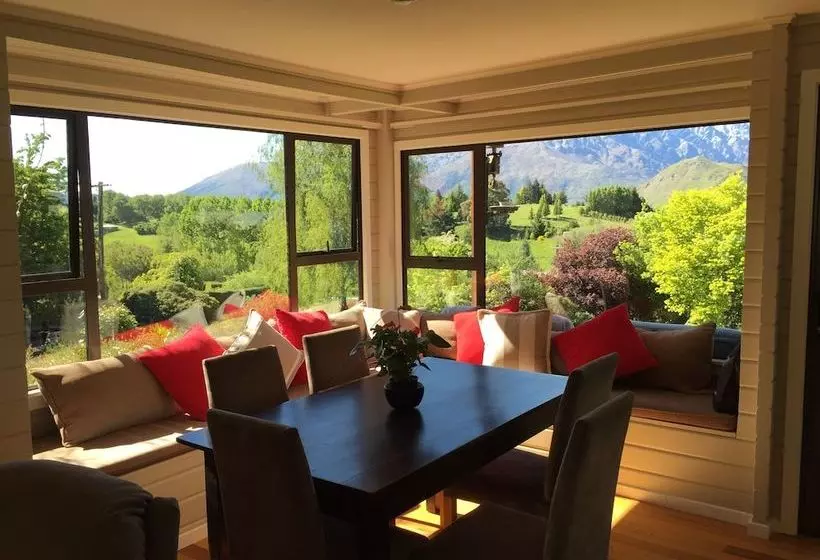 Hotelli Mountain View Lodge