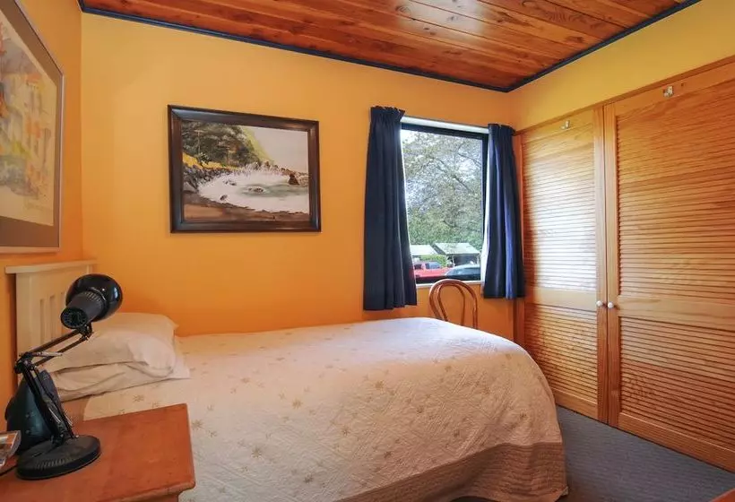 Hotelli Mountain View Lodge