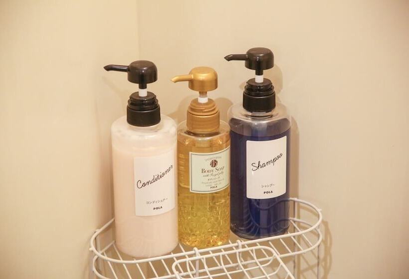 בית מלון כפרי N.33 Hakata Sta. East