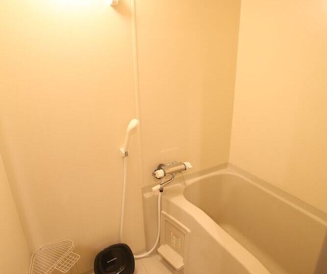 בית מלון כפרי N.33 Hakata Sta. East