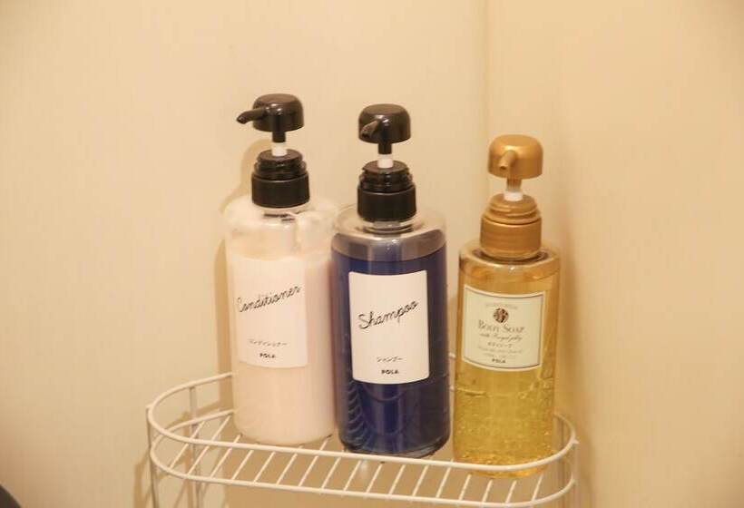 בית מלון כפרי N.33 Hakata Sta. East