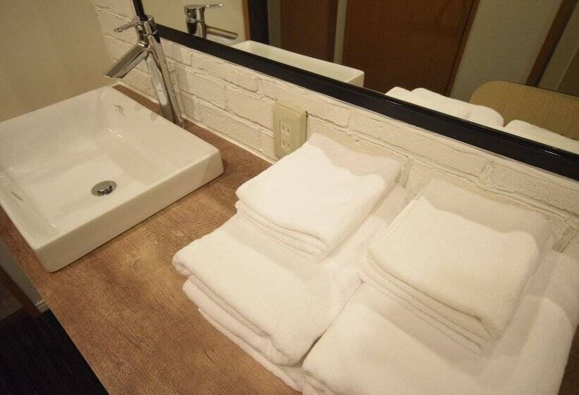 בית מלון כפרי N.33 Hakata Sta. East