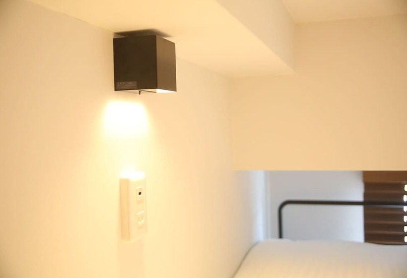 בית מלון כפרי N.33 Hakata Sta. East