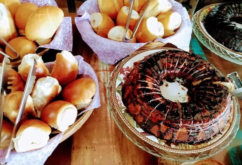 ホテル La Ferrugem Suites   100 Mts Da Praia