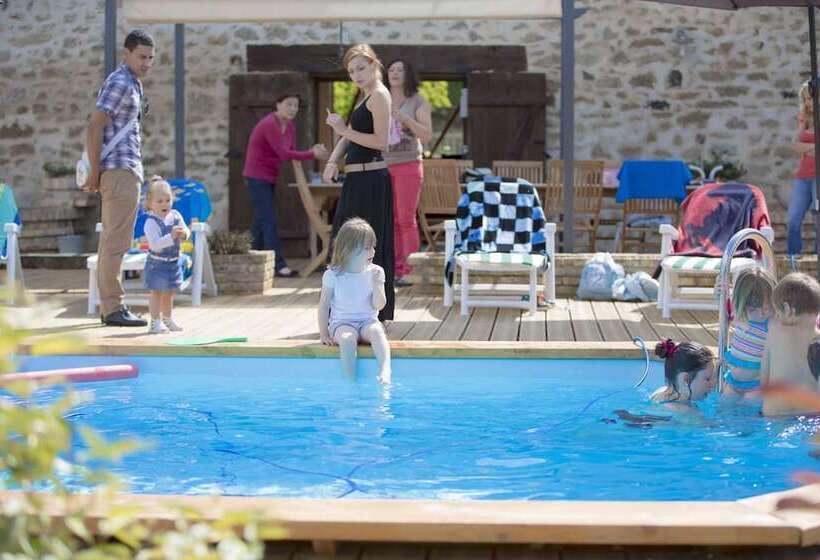 פנסיון Gîte De La Jéraphie