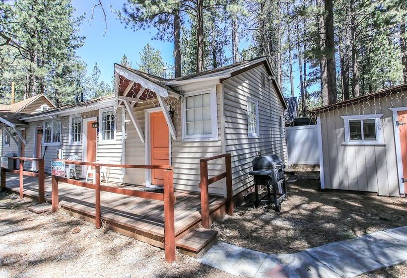 Big Bear 4 Seasons Lodge