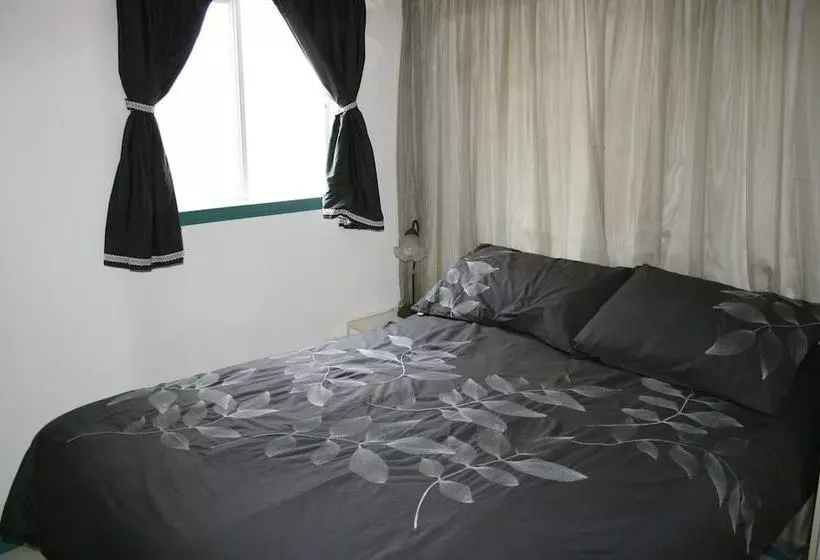 Camping   Chalets Lac St Augustin