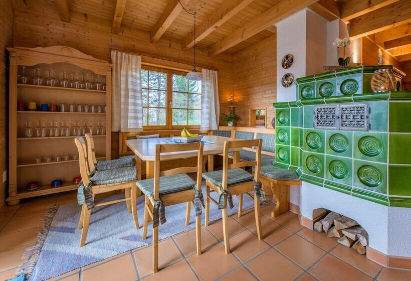 Holzhaus Oberbrändi