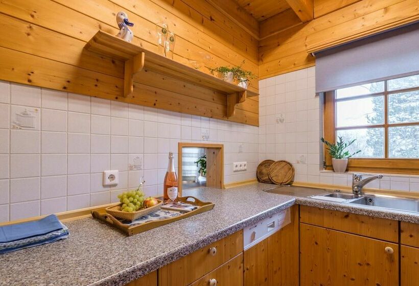 Holzhaus Oberbrändi