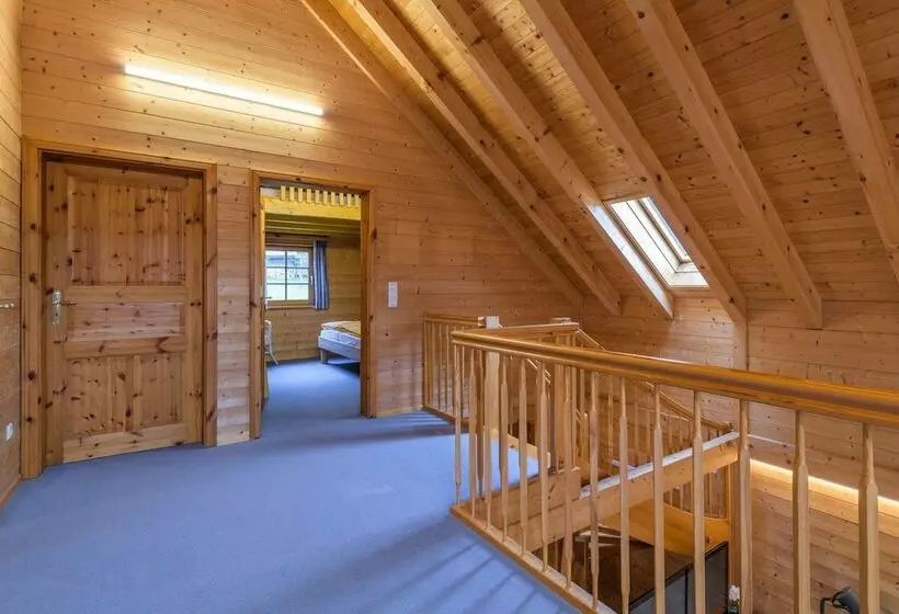 Holzhaus Oberbrändi