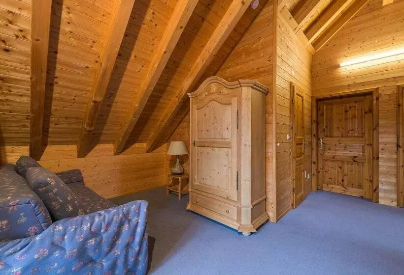 Holzhaus Oberbrändi