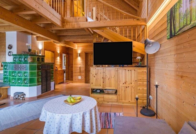 Holzhaus Oberbrändi