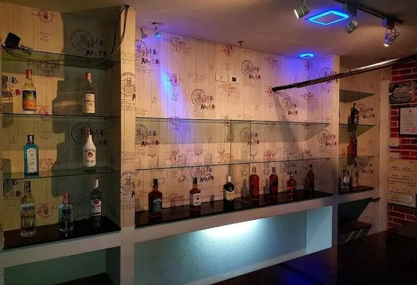 هتل Pearl Inn