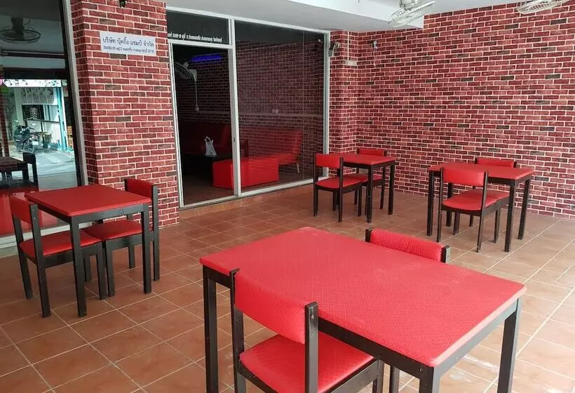 هتل Pearl Inn