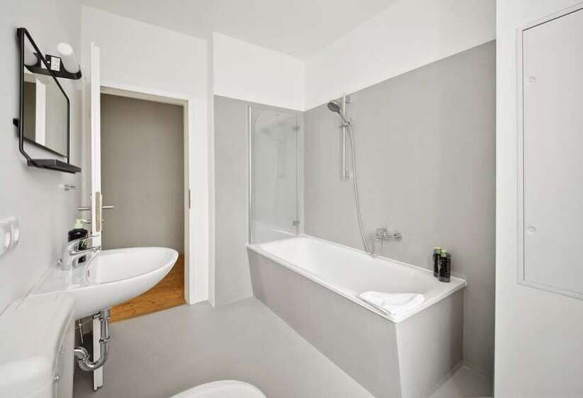 Limehome Dresden Tannenstraße