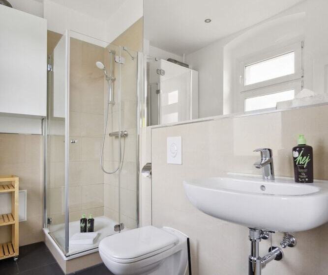 Limehome Dresden Tannenstraße