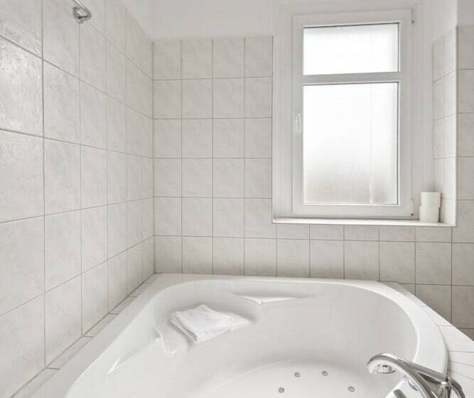 Limehome Dresden Tannenstraße