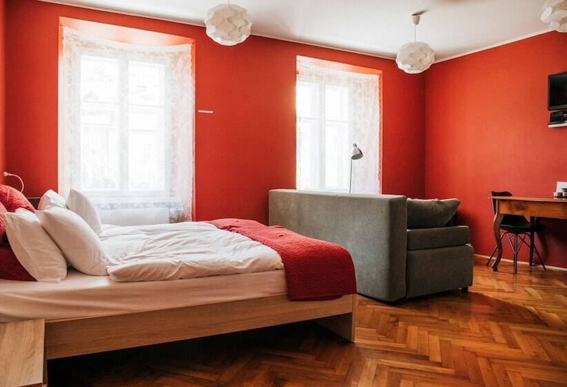 پانسیون Apartments And Rooms Meščanka