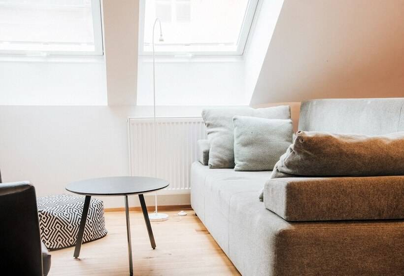 پانسیون Apartments And Rooms Meščanka