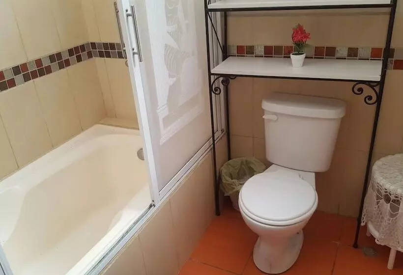 ペンション Casa De Campo Noe