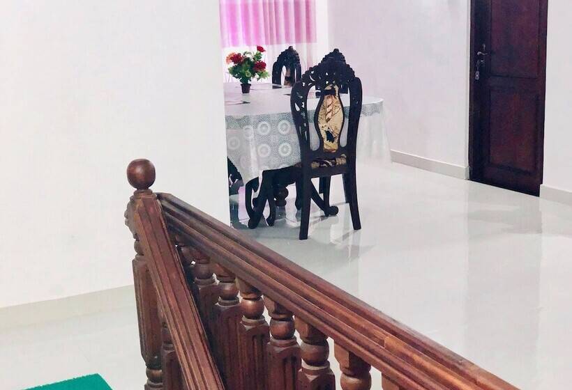 Pensionat Family Ties Guest Inn