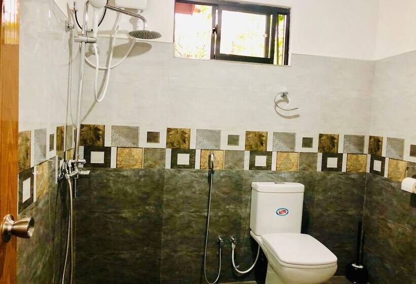 Pensionat Family Ties Guest Inn