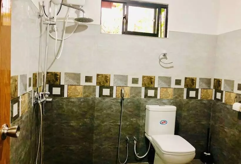 Majatalo Family Ties Guest Inn