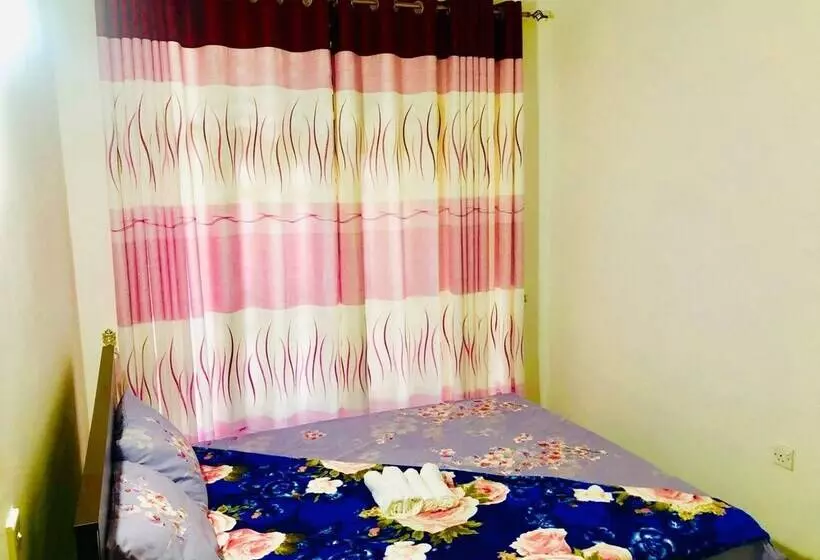 Majatalo Family Ties Guest Inn