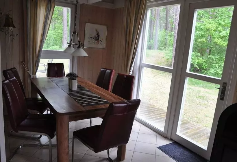 پانسیون Haus Sandra
