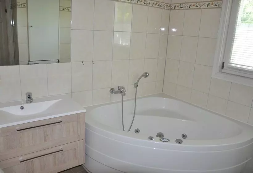 پانسیون Haus Sandra